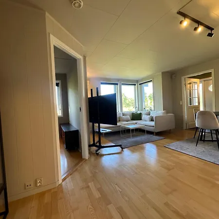 Koselig Med Havutsikt